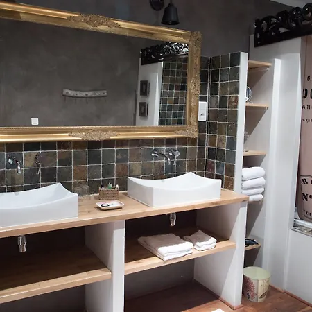 O'palmier Cache Bed & Breakfast Saint-Marcel-sur-Aude