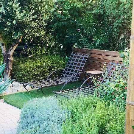 O'palmier Cache Bed & Breakfast 4*